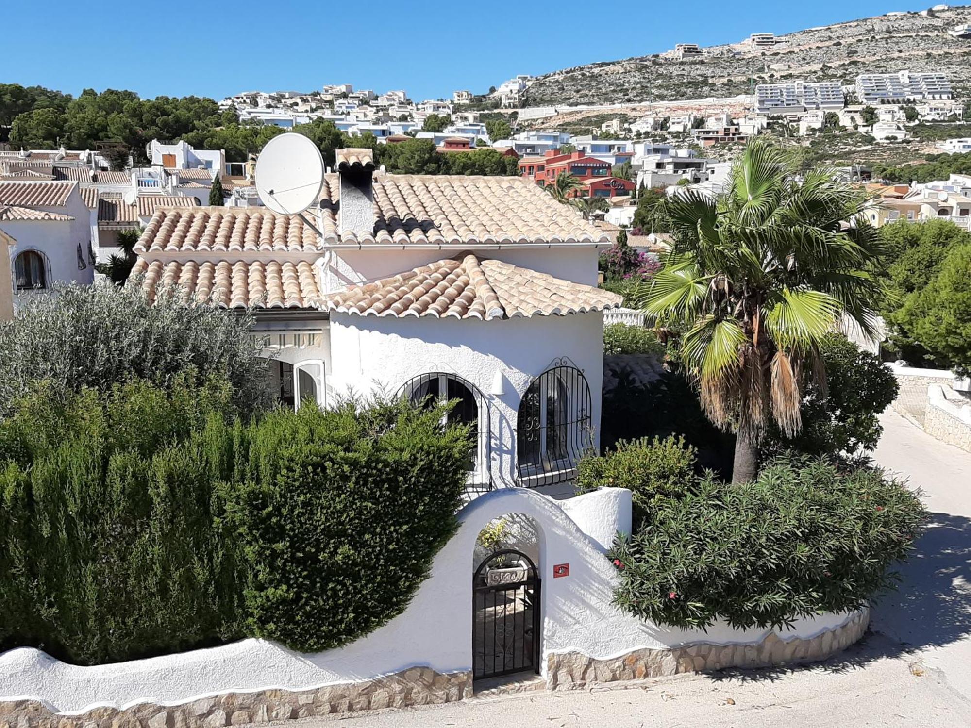 Casita De La Cumbre - Comfortable Holiday Home Near Cala Moraig Бенитачель Экстерьер фото