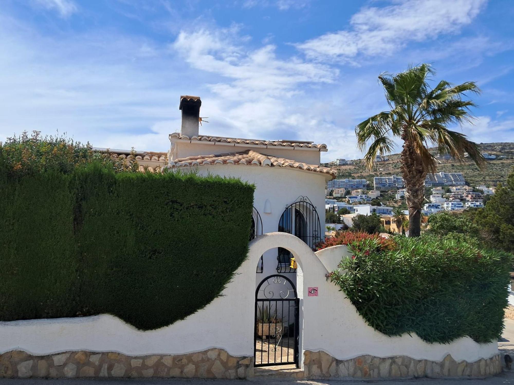 Casita De La Cumbre - Comfortable Holiday Home Near Cala Moraig Бенитачель Экстерьер фото